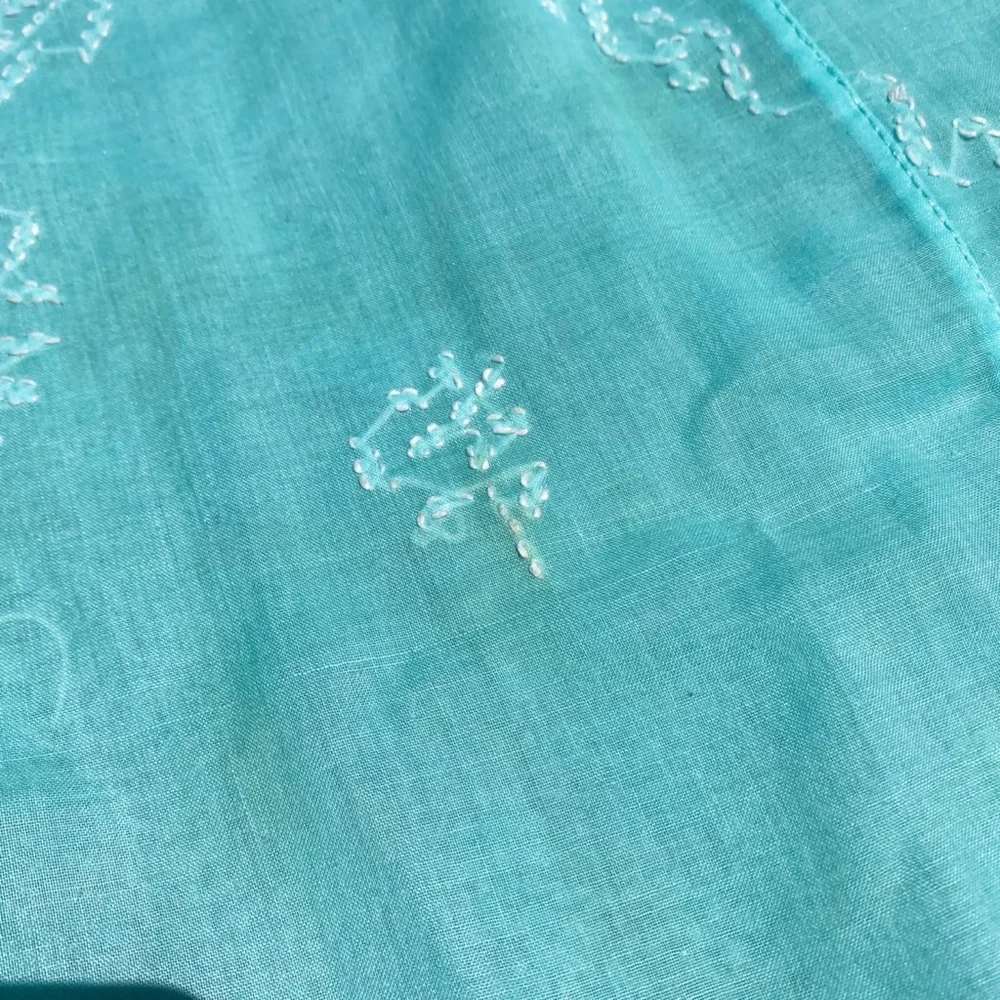 🐚 AQUA BLUE WHITE EMBROIDERED BEACH COVERUP! - Picture 11 of 13